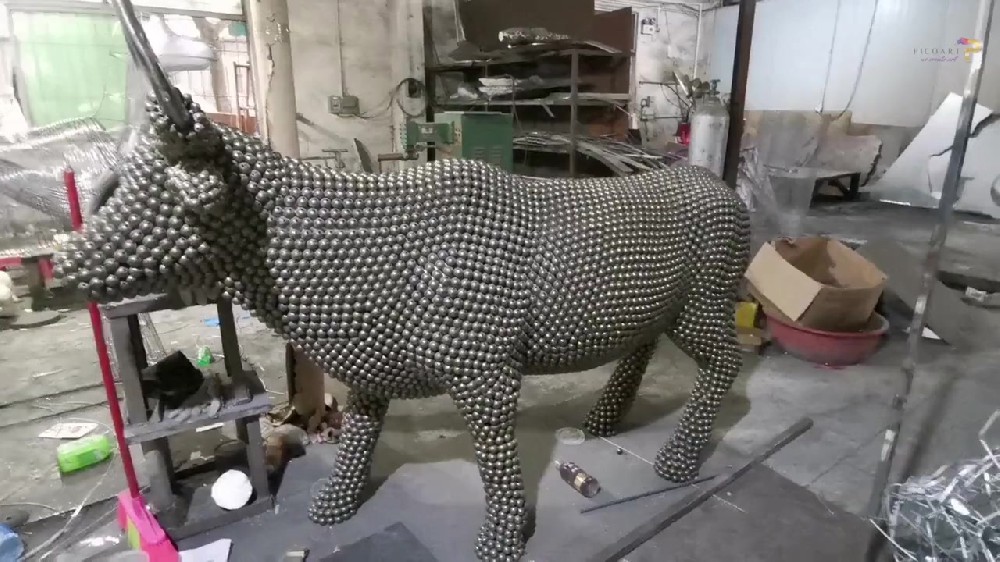 stainless steel ball welding bull sculpture - Pico Art