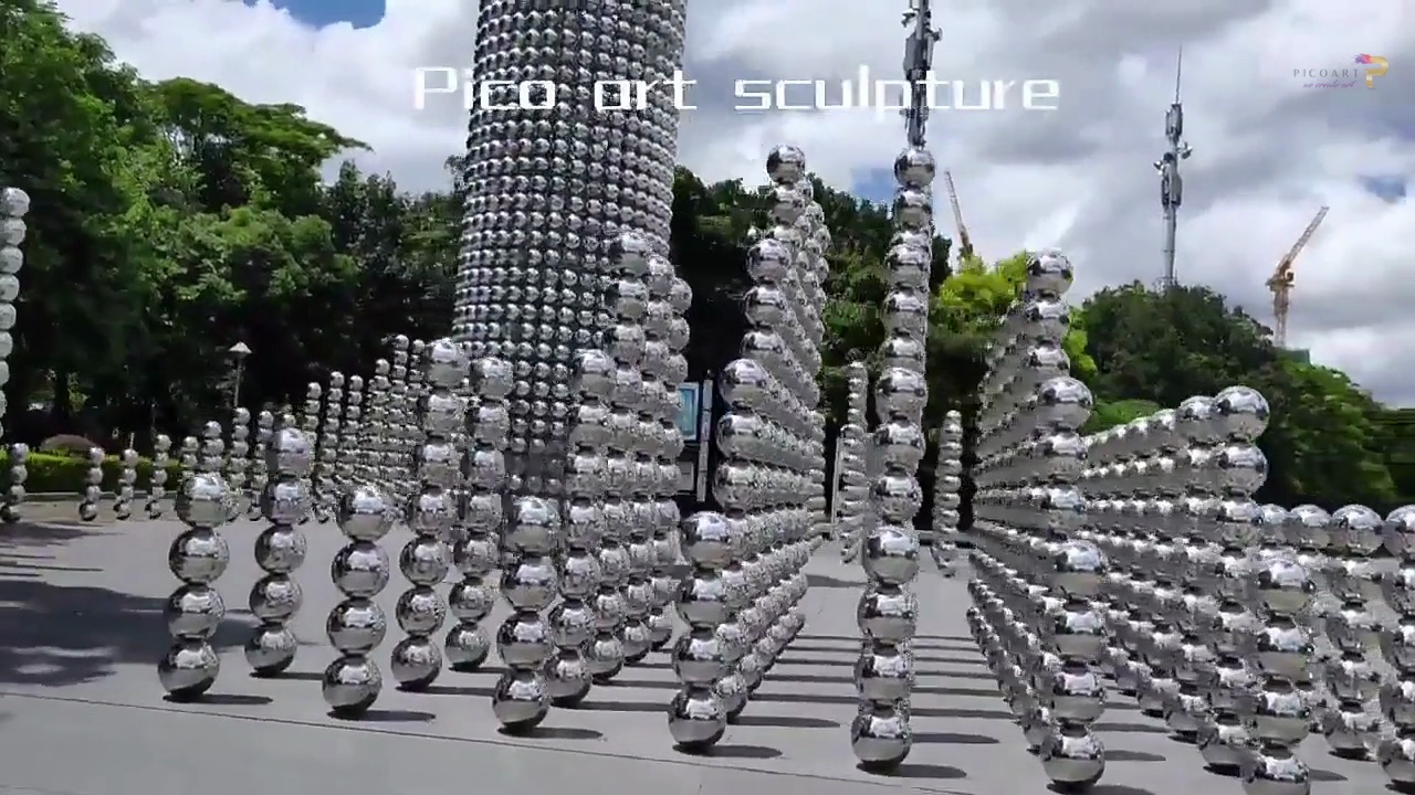 Mirror-Polished Stainless Steel Sphere Feature for Architectural Display