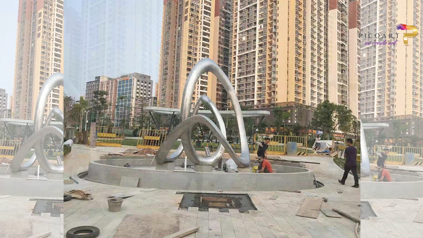 Modern large stainless steel sculpture for outdoors