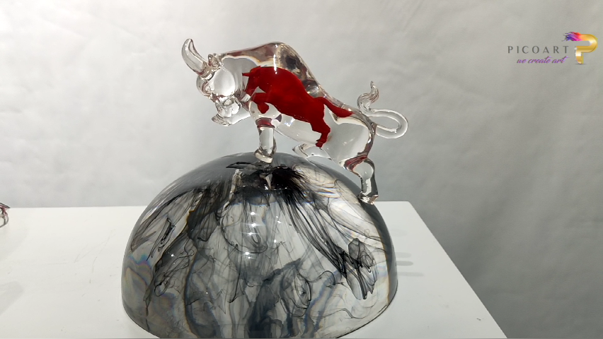 Intro to Clear Resin Bull with  ink and wash painting stand Pico Art